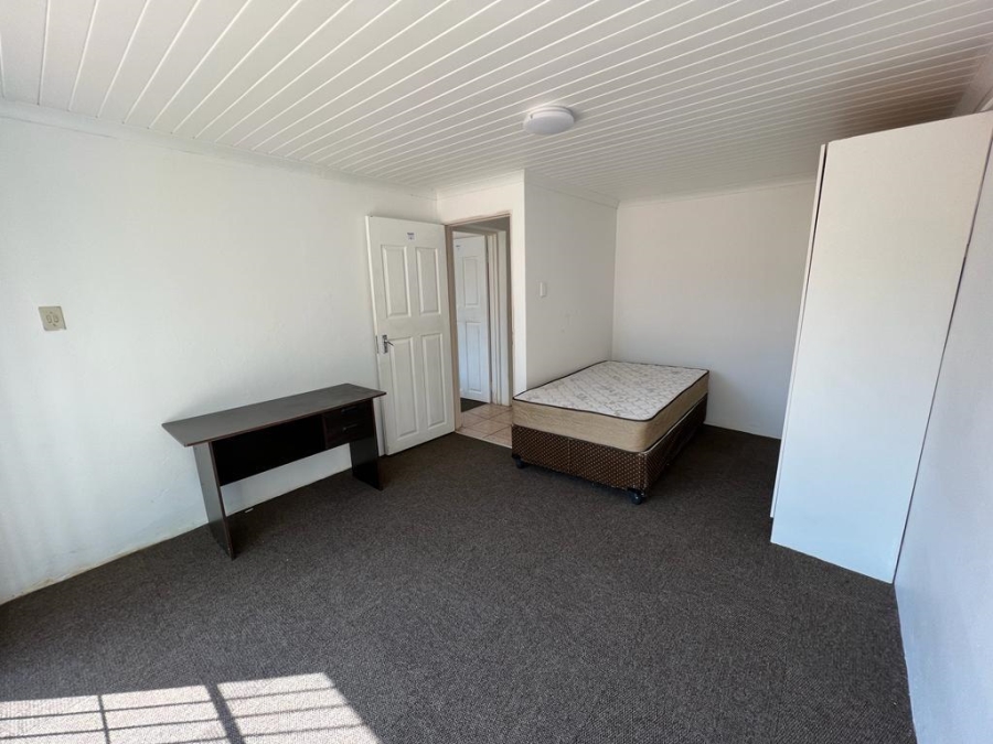 7 Bedroom Property for Sale in Brandwag Free State